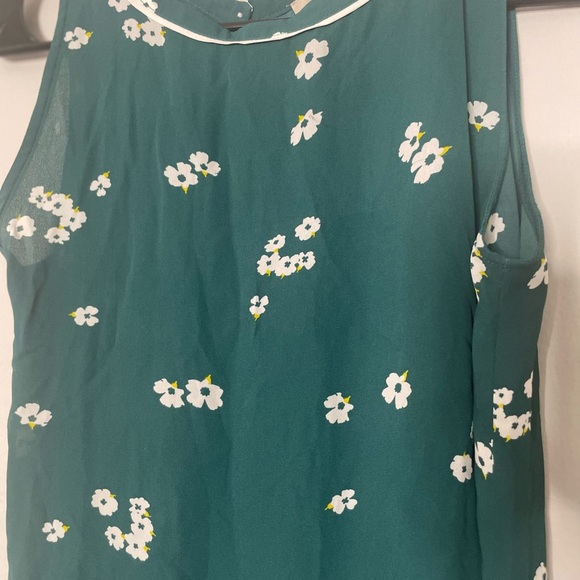 LOFT Green Floral Tank Top - Picture 2 of 5